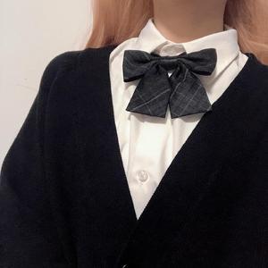 男主持人露臀视频
